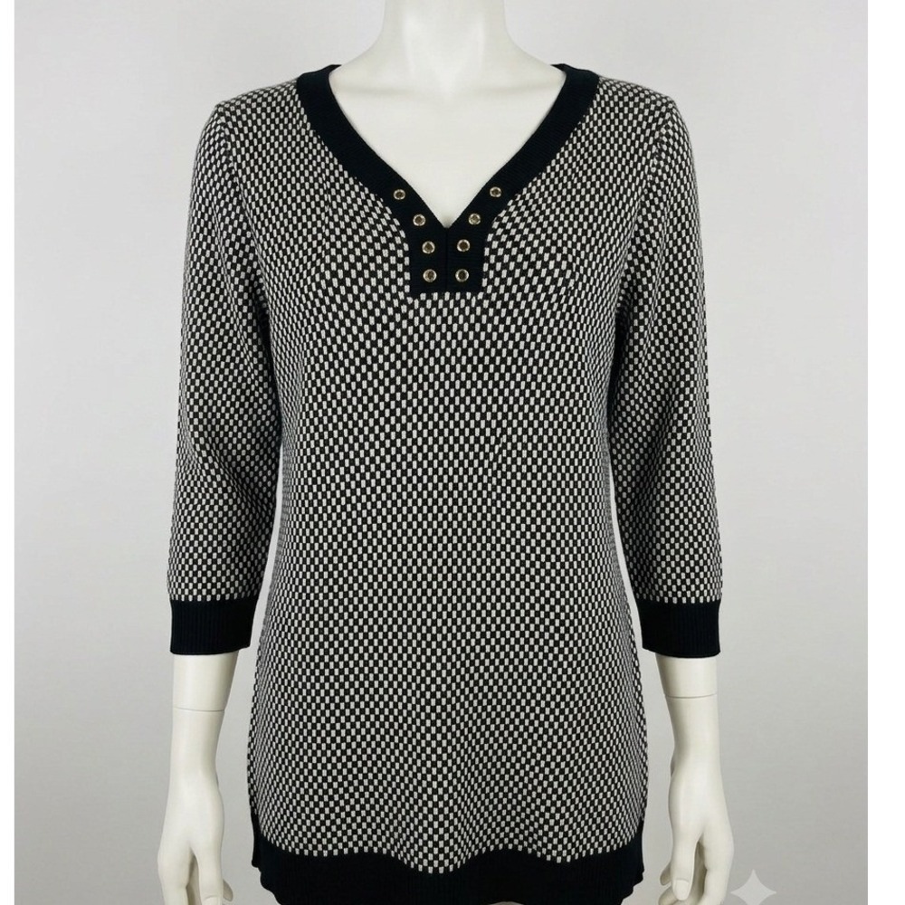 Cable & Gauge Black White Geometric Grommet V-Neck Sweater Top‎ Large